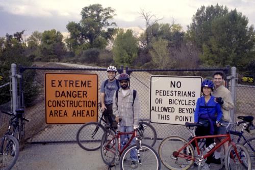 [cyclists posing for silly picture at SBAY Geek Ride]